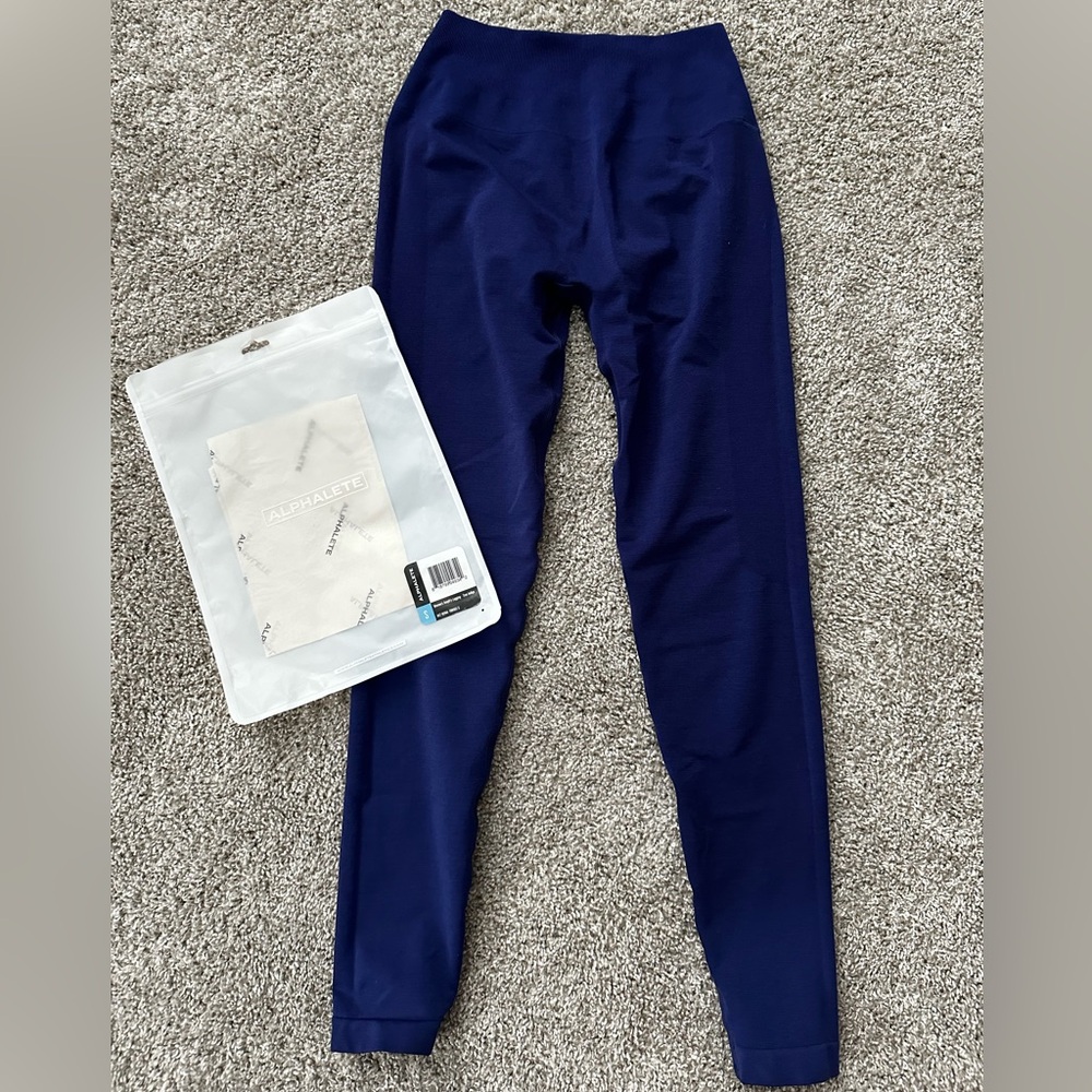 NWT Alphalete Amplify - True Indigo